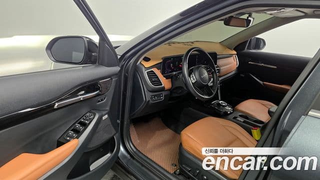 Kia Seltos 2024 — ფოტო 10/20