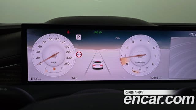 Genesis Electrified G80 2025 — ფოტო 8/20