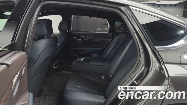 Genesis Electrified G80 2025 — ფოტო 12/20