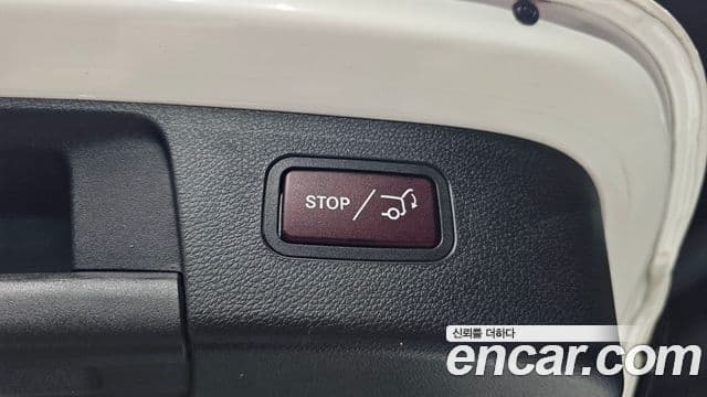 Mercedes-Benz GLA-Class 2019 — Şəkil 20/20