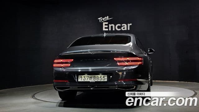 Genesis Electrified G80 2021 — ფოტო 4/20