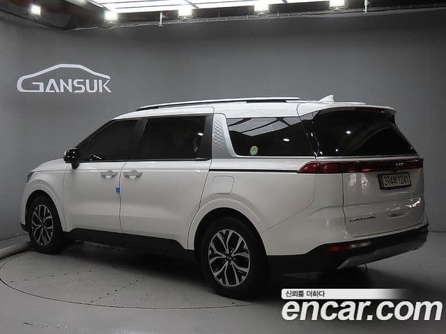 Kia Carnival 2021 — Şəkil 2/20