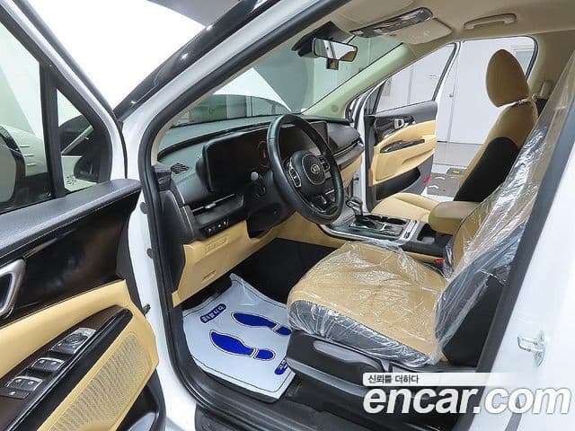 Kia Carnival 2021 — Şəkil 11/20