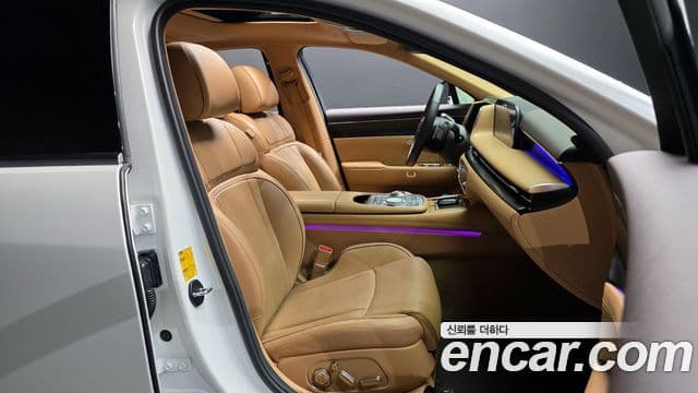Genesis G90 2022 — ფოტო 10/20