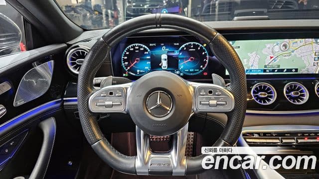Mercedes-Benz AMG GT 2021 — ფოტო 13/20