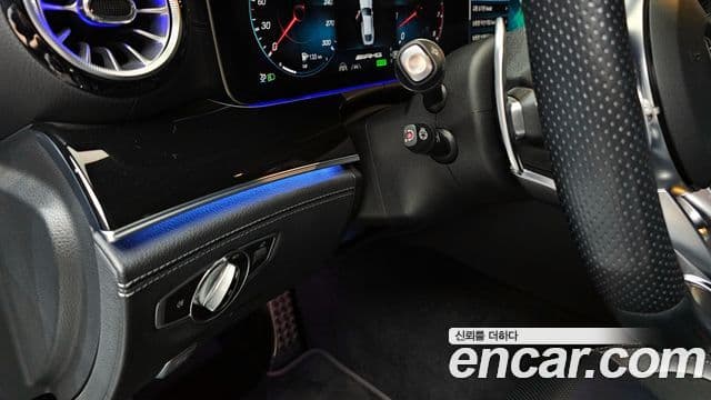 Mercedes-Benz AMG GT 2021 — ფოტო 16/20