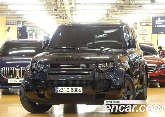 Land Rover Defender 2025 — ფოტო 3/20