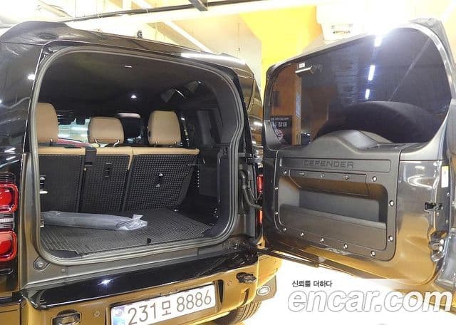 Land Rover Defender 2025 — ფოტო 4/20