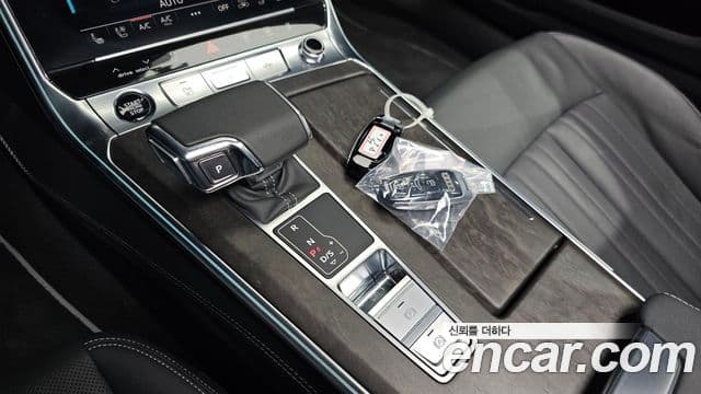 Audi A6 2021 — Şəkil 8/20