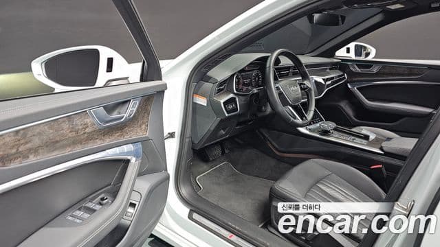 Audi A6 2021 — Şəkil 11/20