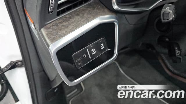 Audi A6 2021 — Şəkil 19/20