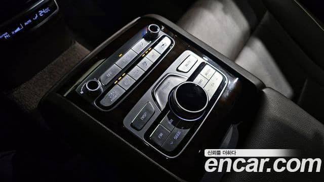 Kia The K9 2019 — фото 18 из 20