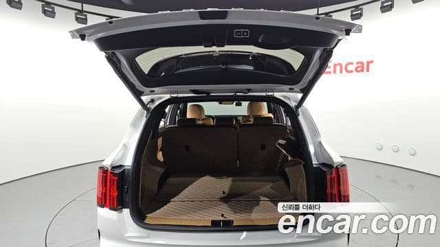 Kia Sorento 2021 — фото 20 из 20