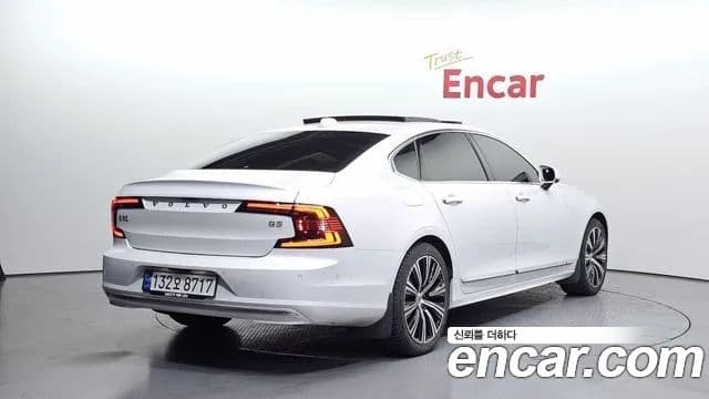 Volvo S90 2023 — Şəkil 2/18