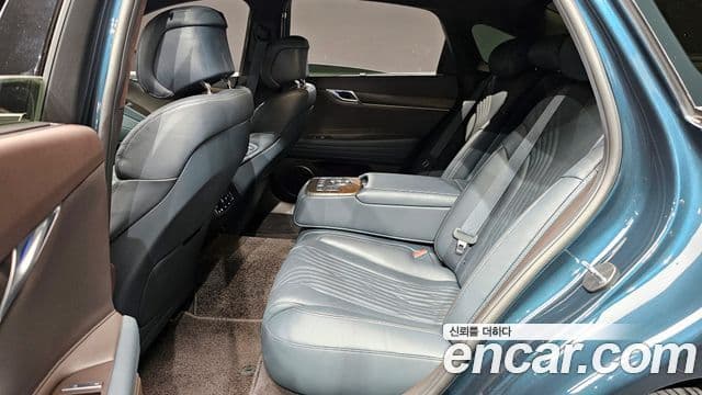 Genesis Electrified G80 2020 — Şəkil 12/20