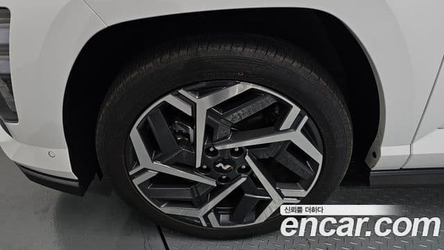 Hyundai Kona 2023 — ფოტო 5/20
