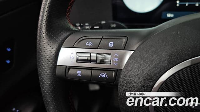 Hyundai Kona 2023 — ფოტო 19/20