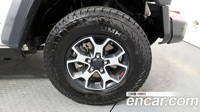 Jeep Wrangler 2021 — Фото 5/20