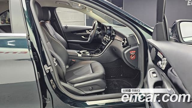 Mercedes-Benz C-Class 2019 — ფოტო 11/20