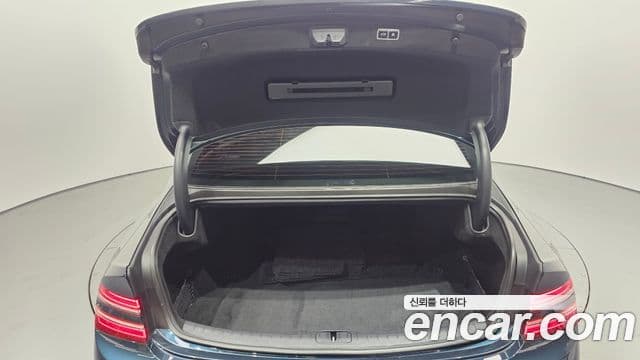 Genesis Electrified G80 2021 — фото 20 из 20