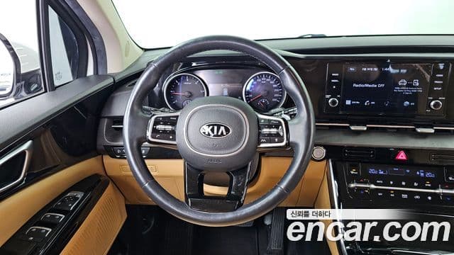 Kia Carnival 2020 — Şəkil 13/20