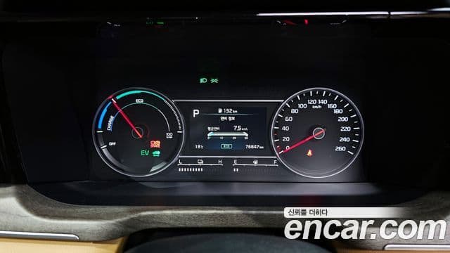 Kia Sorento 2022 — Şəkil 8/20