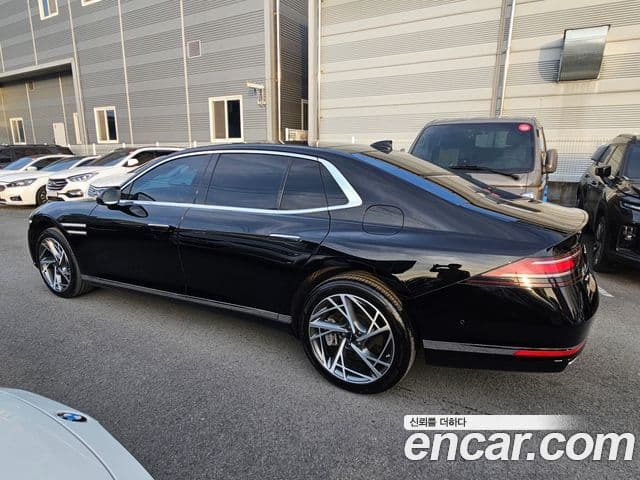 Genesis G90 2022 — ფოტო 3/20