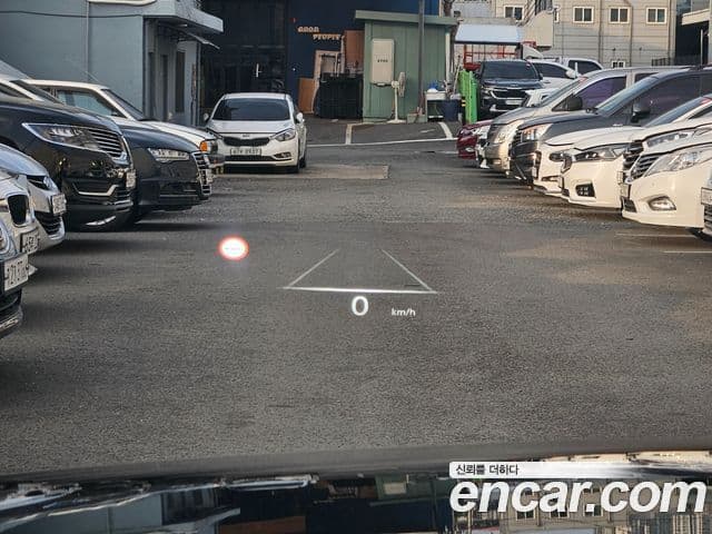Genesis G90 2022 — ფოტო 17/20