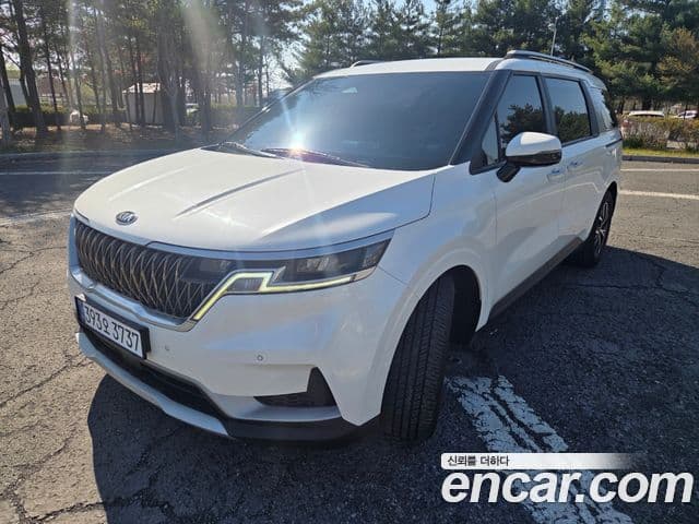Kia Carnival 2021 — Фото 9/20