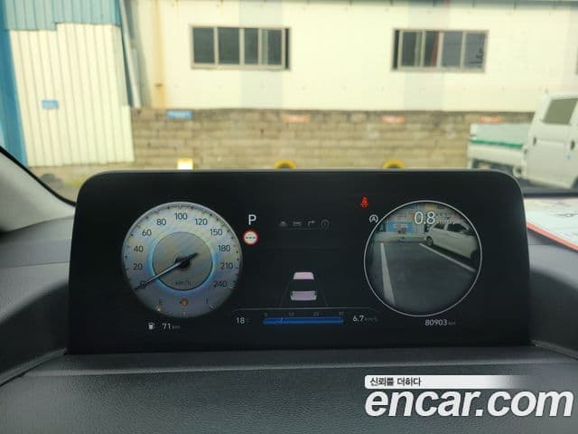 Hyundai Staria 2021 — Фото 13/20