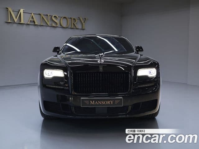 Rolls-Royce Ghost 2020 — ფოტო 13/20