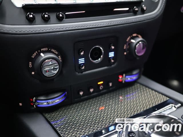 Rolls-Royce Ghost 2020 — ფოტო 3/20
