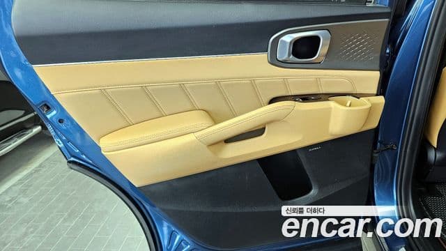 Kia Sorento 2020 — Photo 14/35