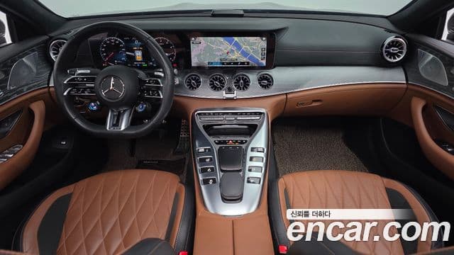 Mercedes-Benz AMG GT 2022 — Photo 10/20