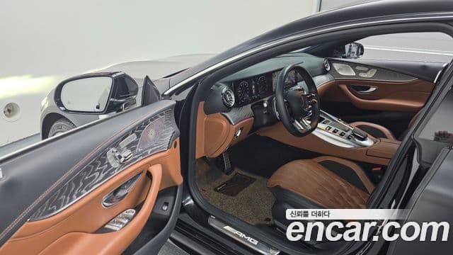 Mercedes-Benz AMG GT 2022 — Photo 7/20
