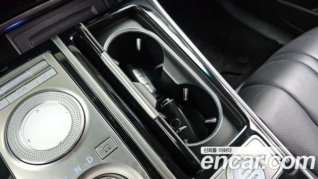 Genesis GV80 2021 — Photo 6/37