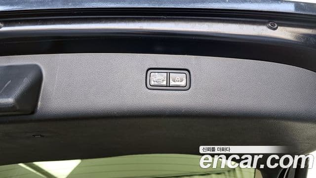 Genesis GV80 2021 — Photo 22/37