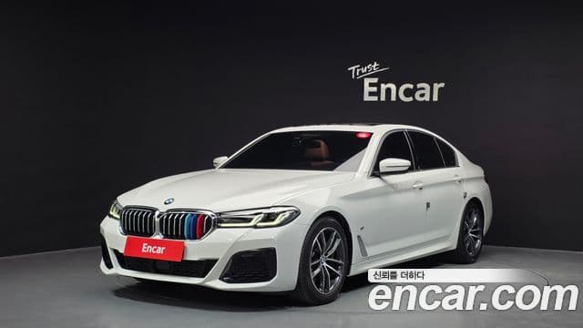BMW 5 Series 2021 — ფოტო 1/20