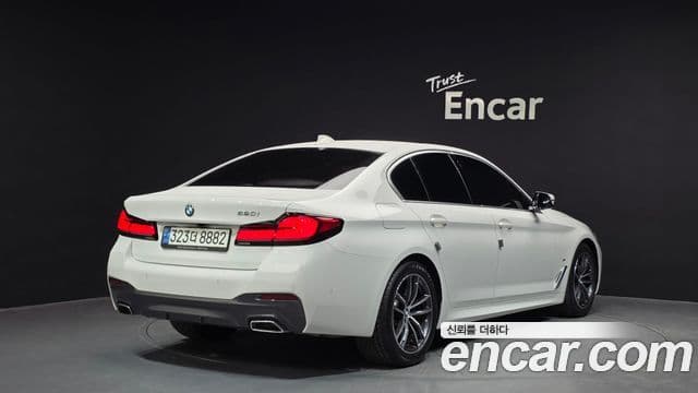 BMW 5 Series 2021 — ფოტო 2/20