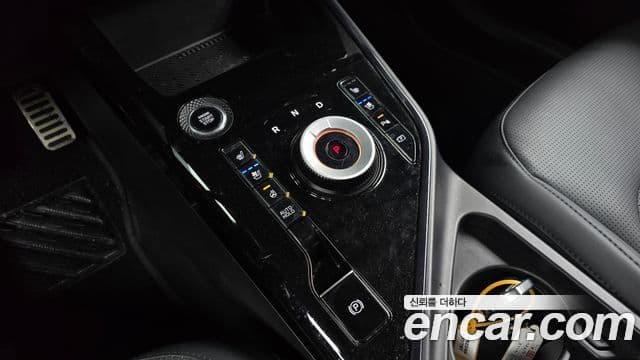 Kia Niro 2025 — Şəkil 9/20