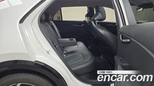 Kia Niro 2025 — Şəkil 12/20
