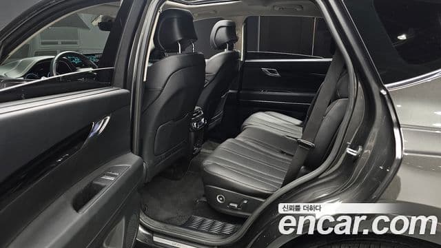 Genesis GV80 2023 — ფოტო 12/20