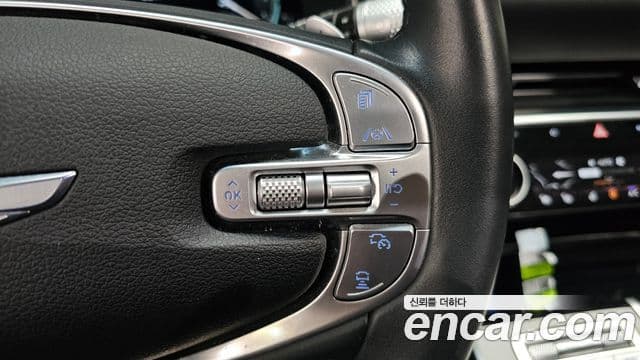 Genesis GV80 2023 — Photo 29/34