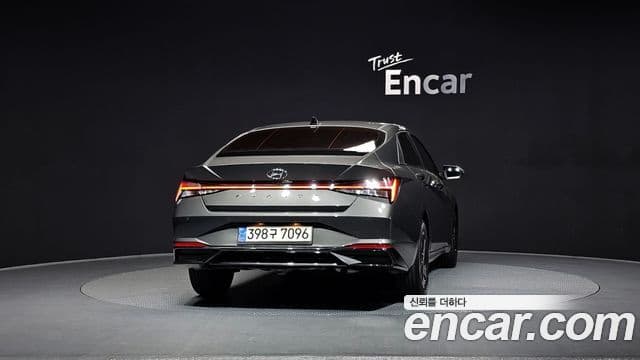 Hyundai Avante 2021 — ფოტო 4/20