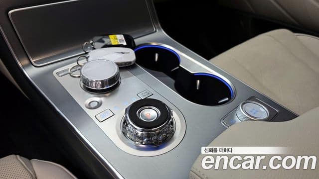 Genesis GV80 2025 — Photo 11/30