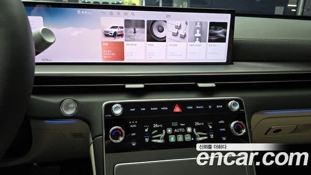 Genesis GV80 2025 — Photo 18/30