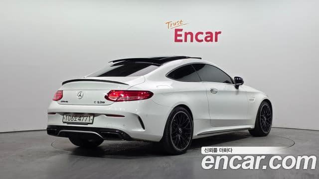 Mercedes-Benz C-Class 2018 — Фото 1/20