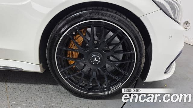 Mercedes-Benz C-Class 2018 — ფოტო 20/31