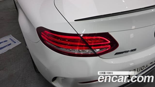 Mercedes-Benz C-Class 2018 — ფოტო 13/31