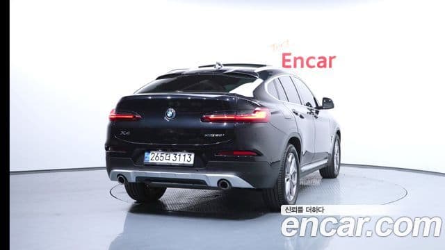 BMW X4 2020 — ფოტო 4/20
